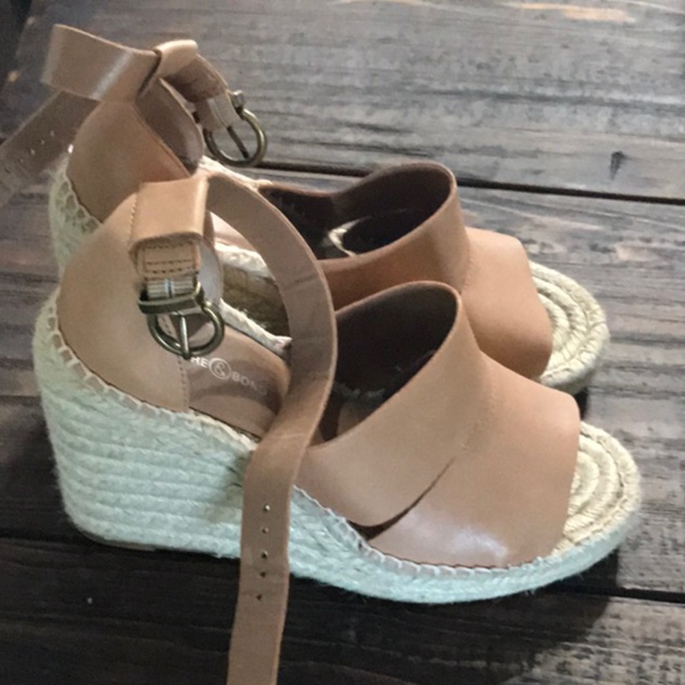 Tan Treasure & Bond Wedges